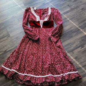 Gunne sax red velvet corset midi dress